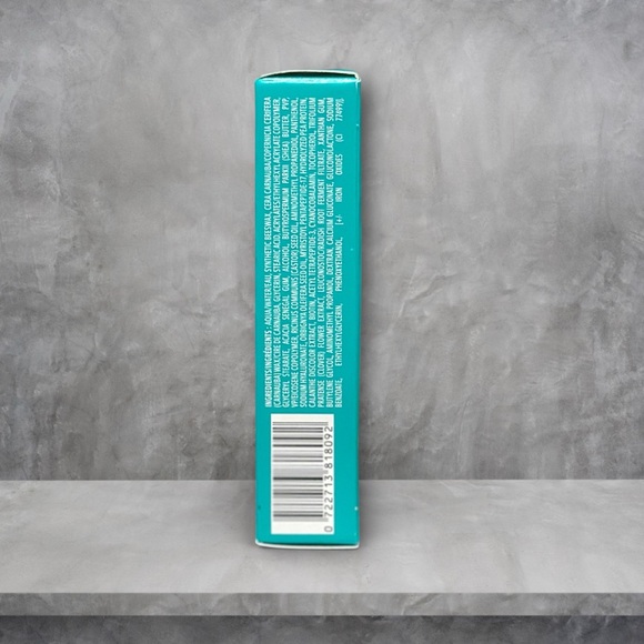 Thrive Deluxe Mini Brynn Liquid Lash Volumizer Mascara- rich black, vegan, lift - Picture 4 of 7